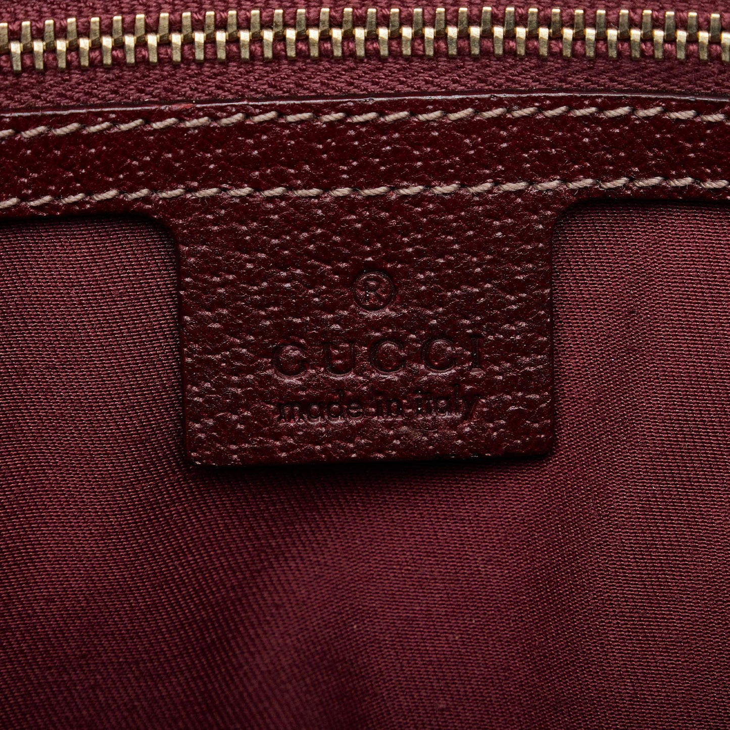 Gucci GG Canvas Nailhead Handbag (SHG-CKf7Dk)