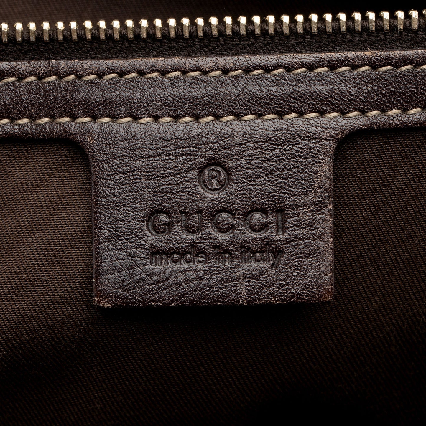Gucci GG Canvas Pelham Small Shoulder Bag (SHF-HW7KzX)