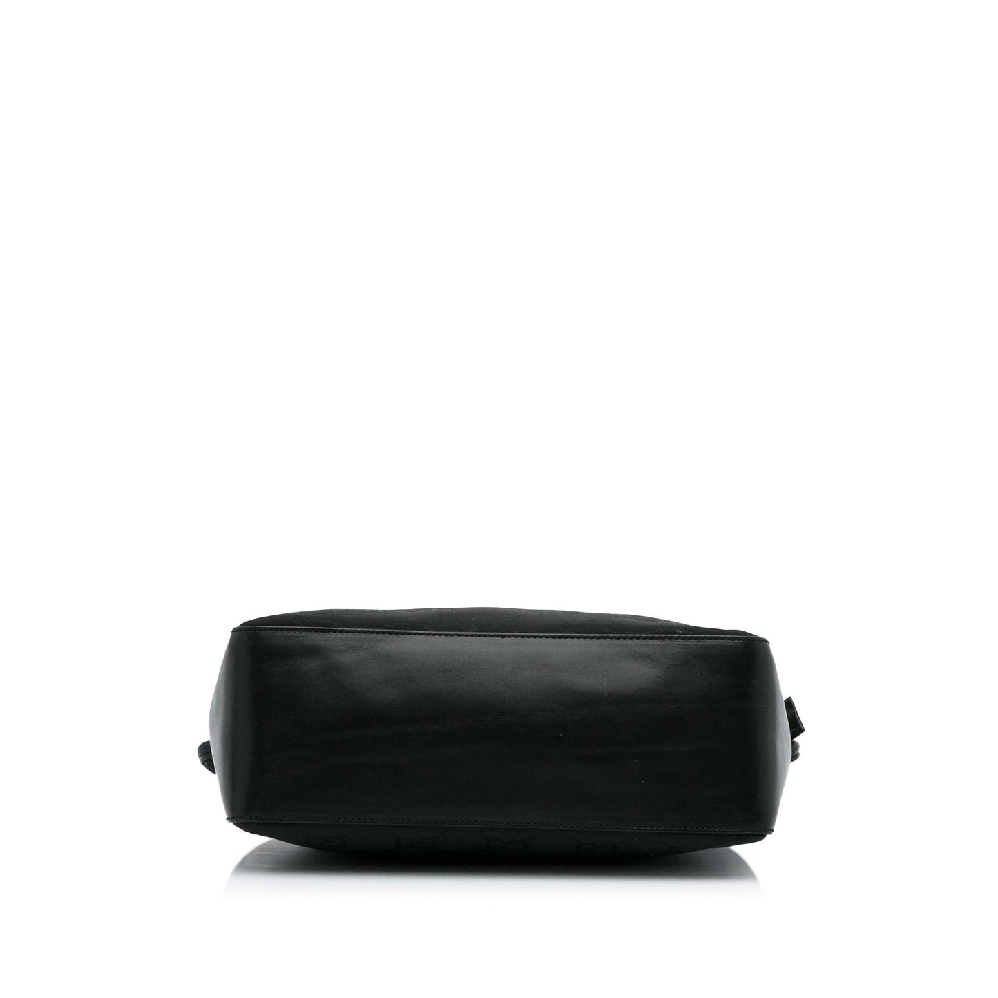Gucci GG Canvas Shoulder Bag (SHG-AwkmcQ)