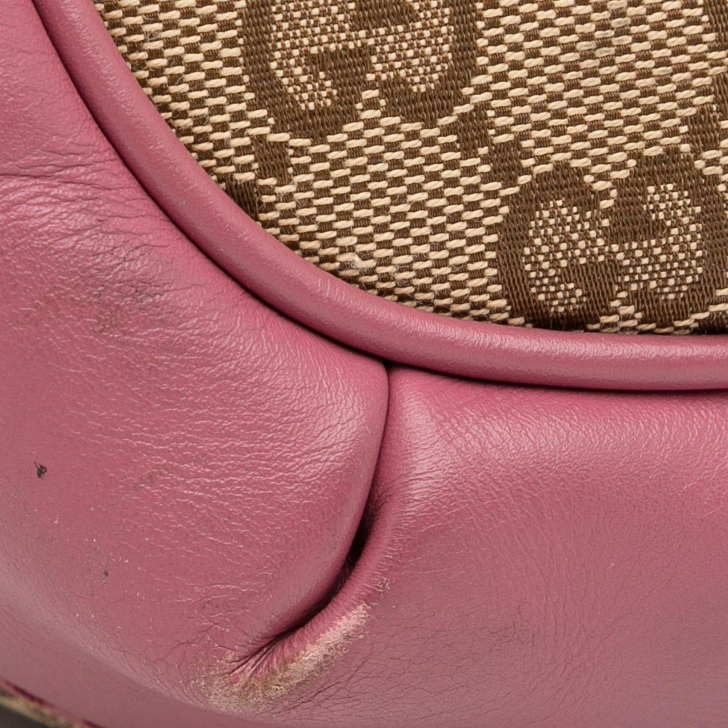 Gucci GG Canvas Sukey Satchel (SHG-2jI04a)