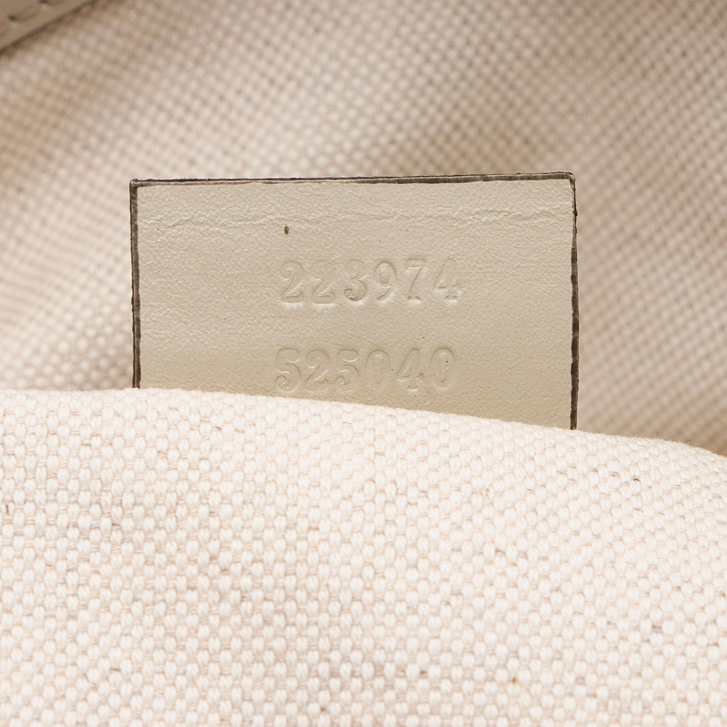 Gucci GG Canvas Sukey Satchel (SHF-SQFOq5)