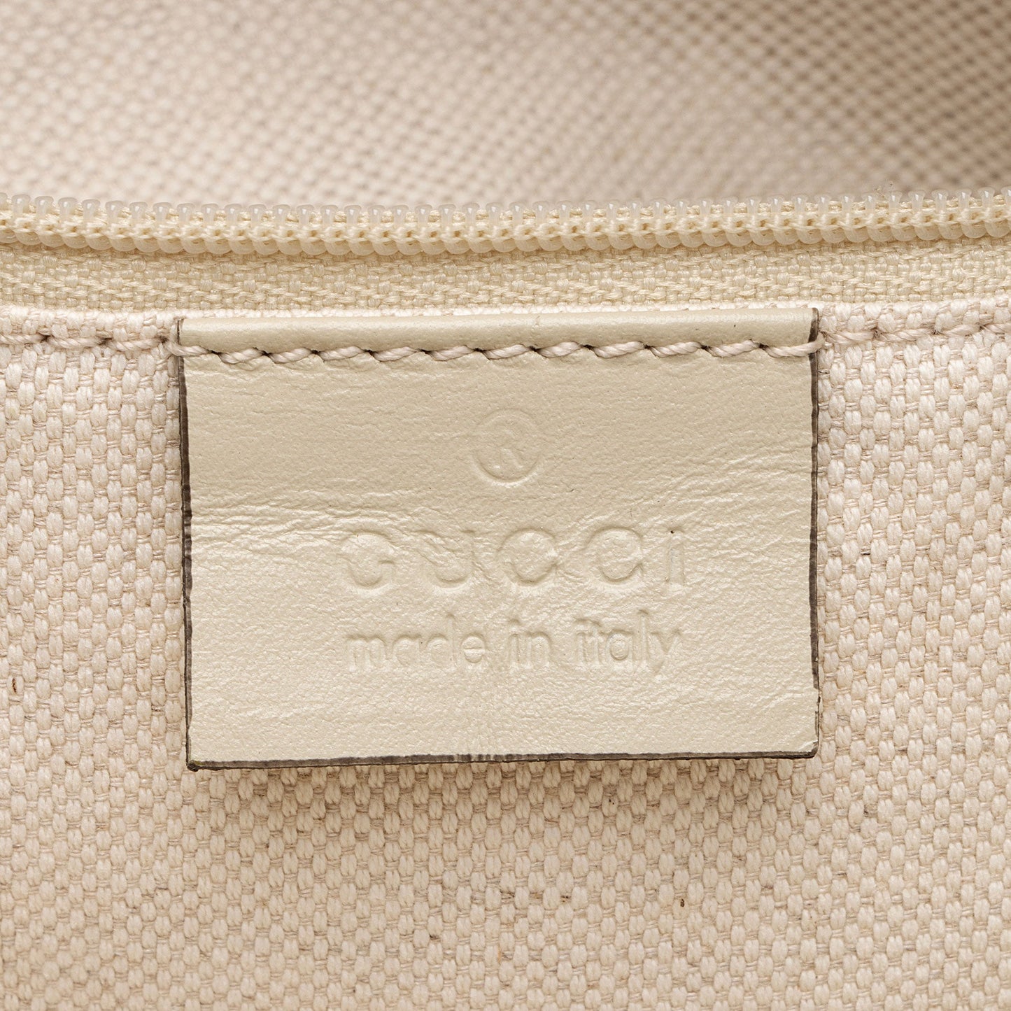Gucci GG Canvas Sukey Satchel (SHF-SQFOq5)