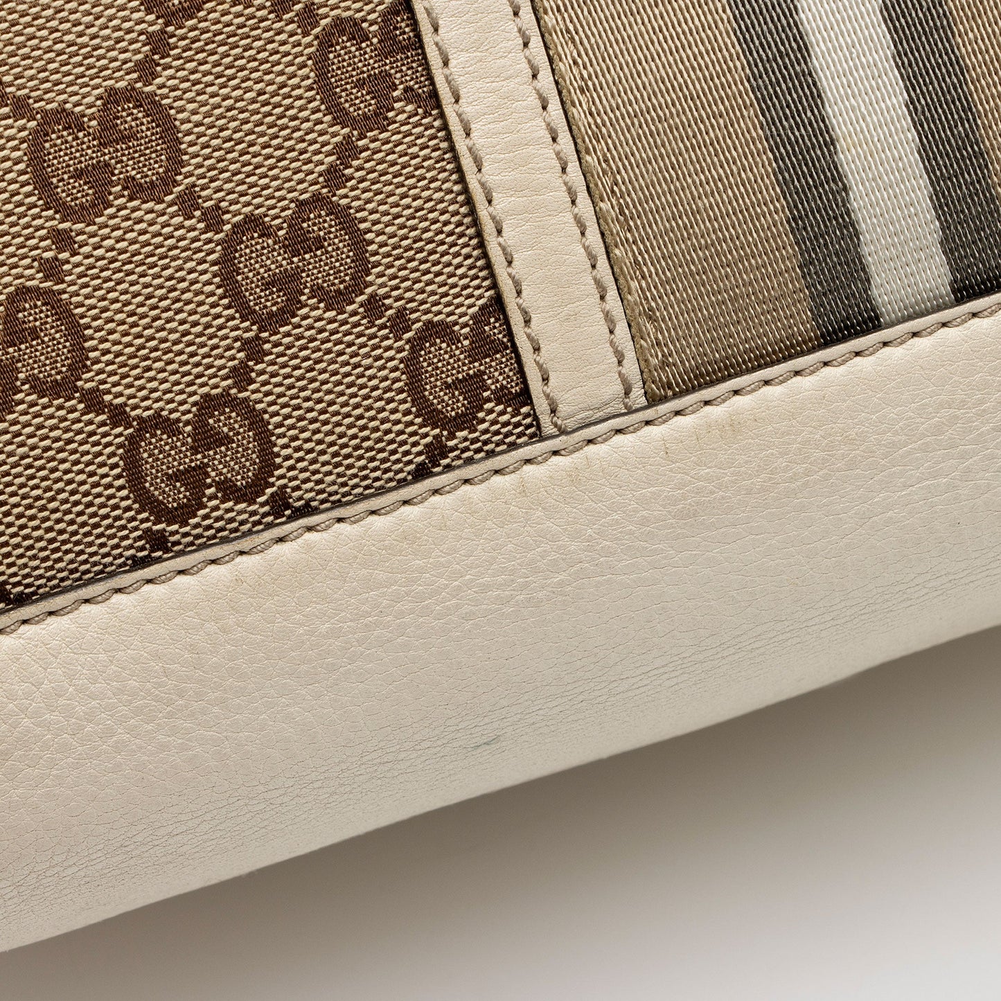 Gucci GG Canvas Sunset Medium Tote (SHF-j6mer4)