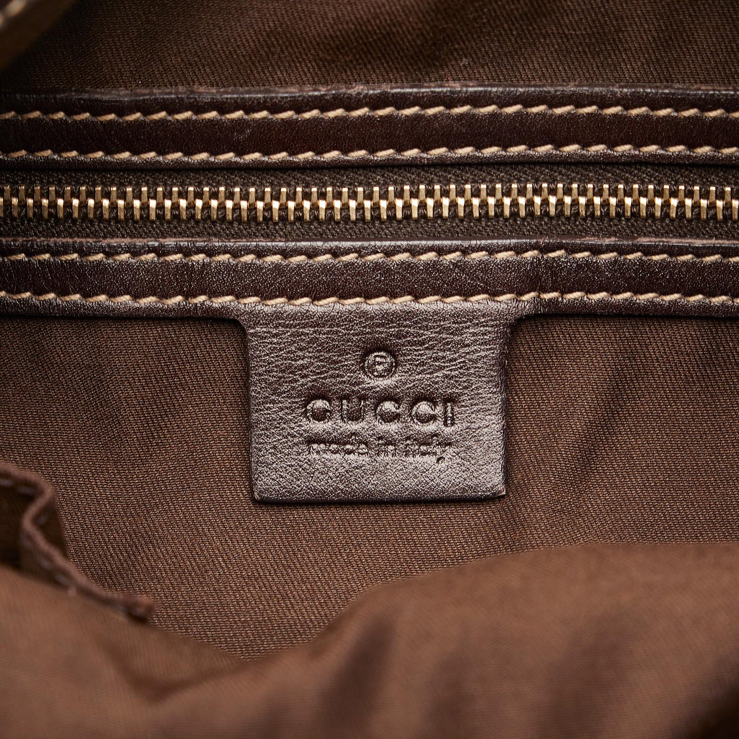 Gucci GG Canvas Wave Hobo Bag (SHG-LhwmxY)