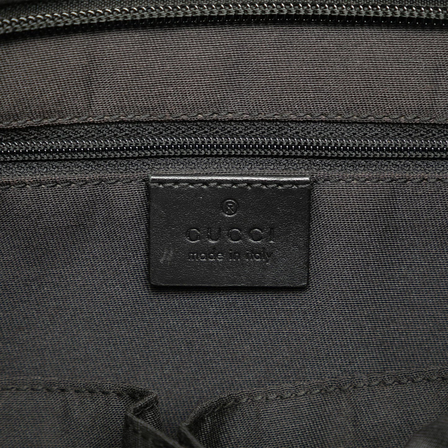 Gucci GG Canvas Web Crossbody Bag (SHG-I38dSw)