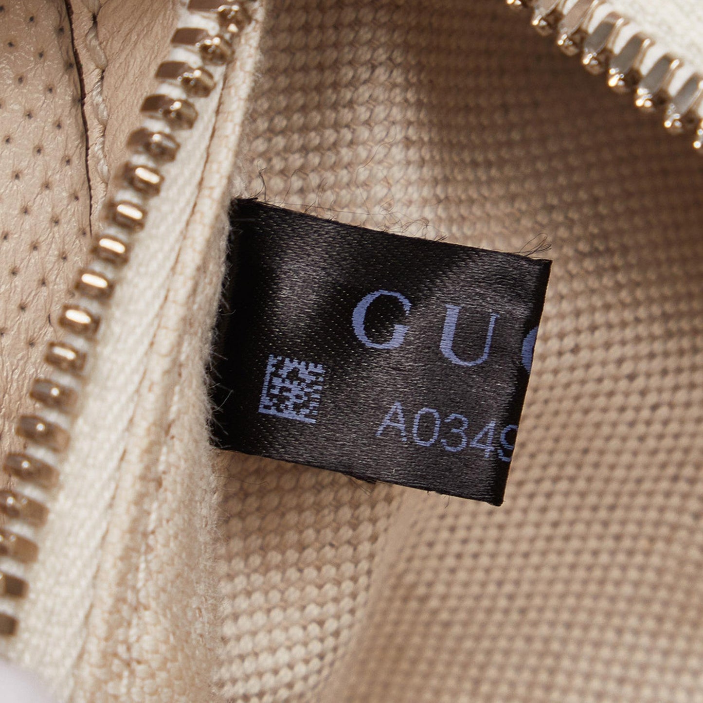 Gucci GG Embossed Belt Bag (SHG-m6grtV)