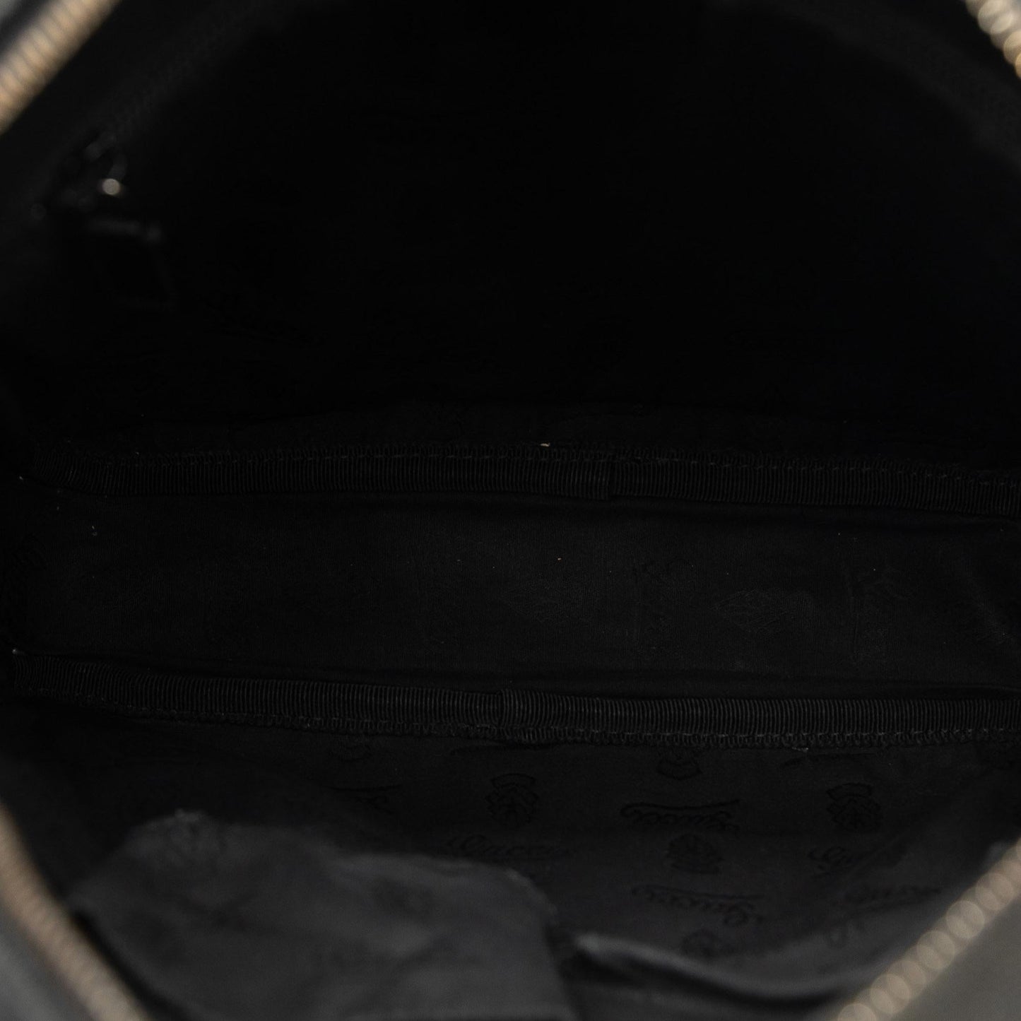 Gucci GG Imprime Crossbody Bag (SHG-txunh3)