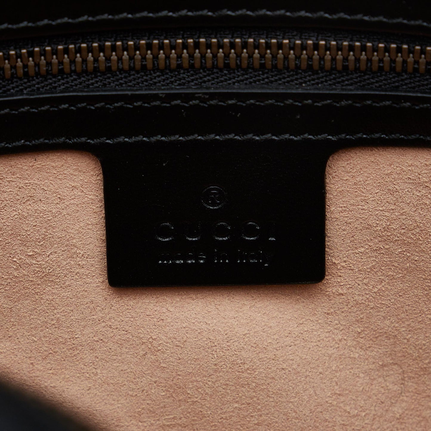 Gucci GG Marmont Matelasse Square Belt Bag (SHG-zYxANO)
