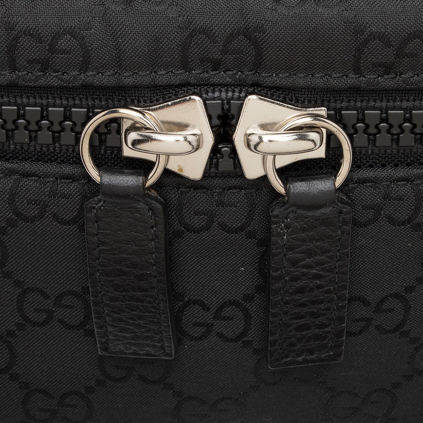 Gucci GG Nylon Belt Bag (SHF-yZgUsR)