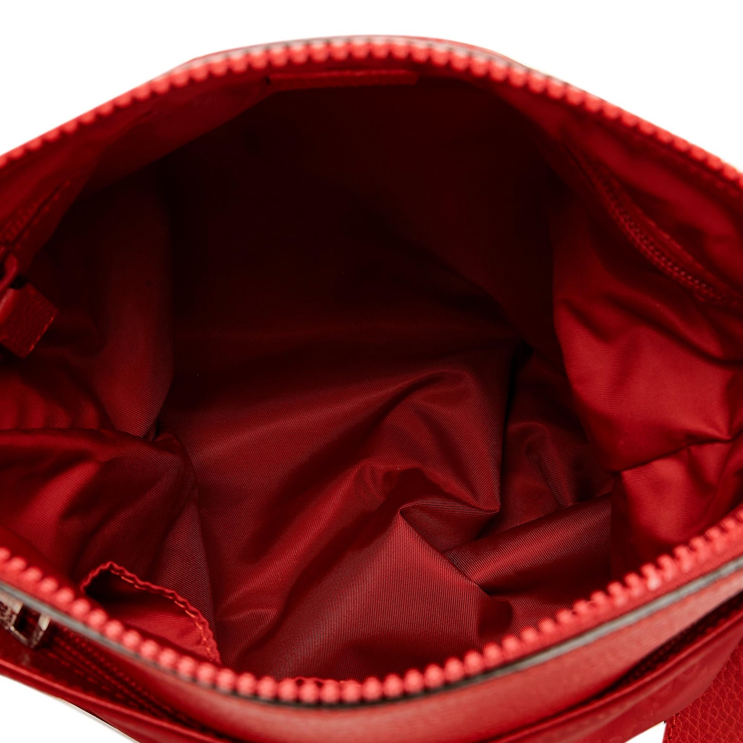 Gucci GG Nylon Crossbody Bag (SHG-1cIuee)