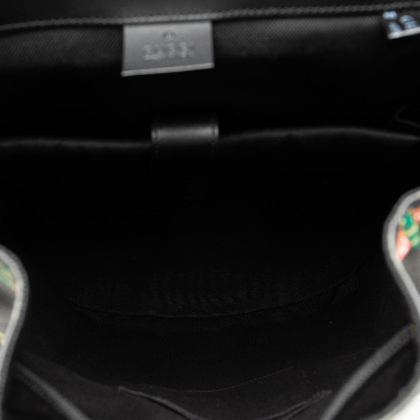 Gucci GG Supreme Bestiary Bee Backpack (SHG-RTlQ8e)