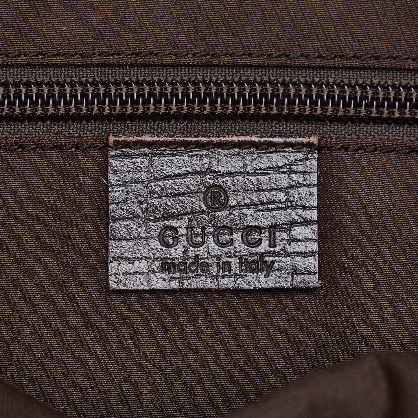 Gucci GG Supreme Crossbody Bag (SHG-GZ28qJ)