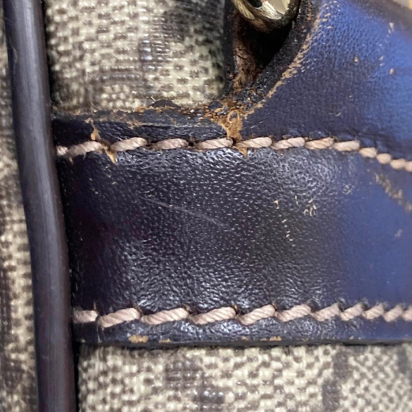 Gucci GG Supreme Crossbody (SHG-d31eDw)