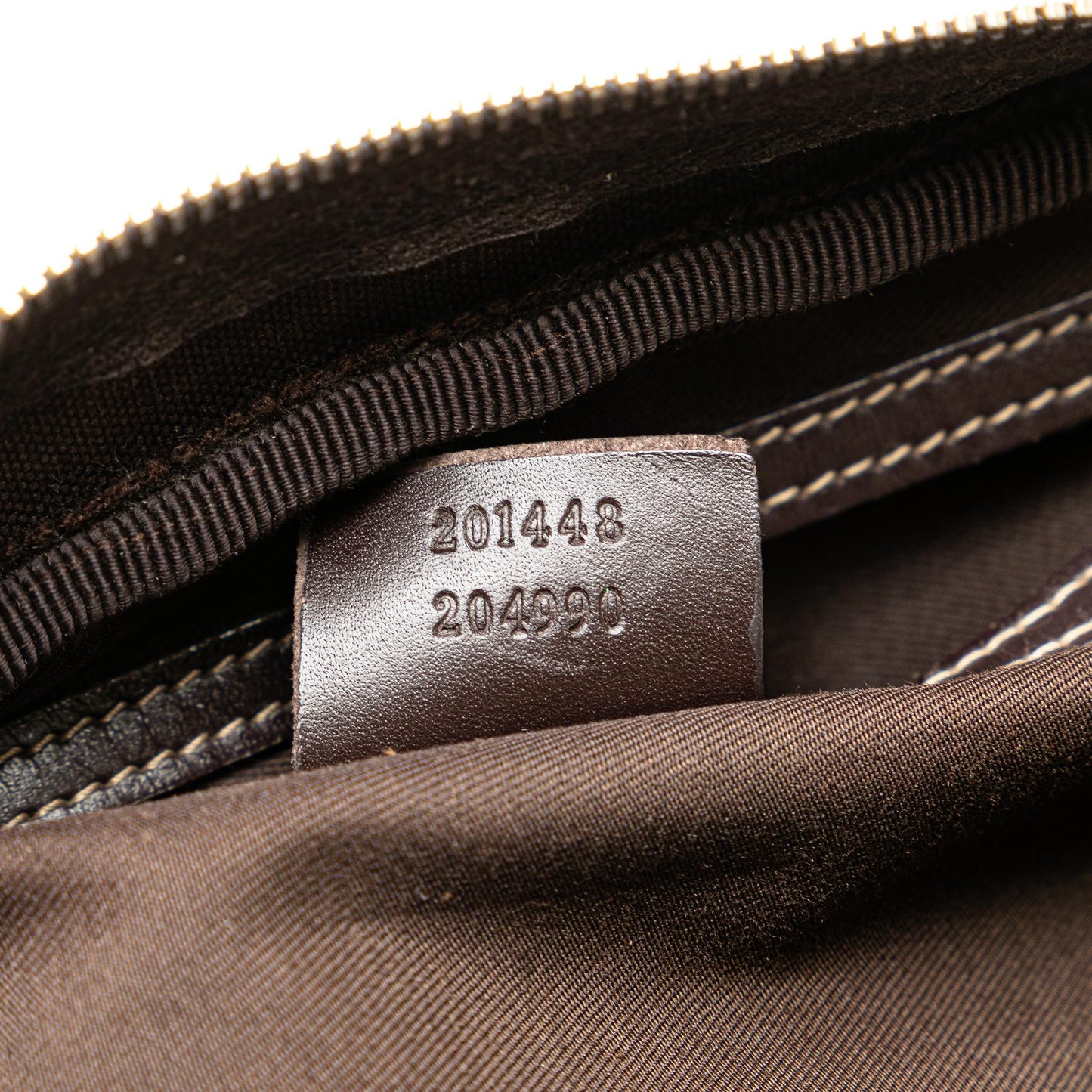 Gucci GG Supreme Crossbody (SHG-d31eDw)
