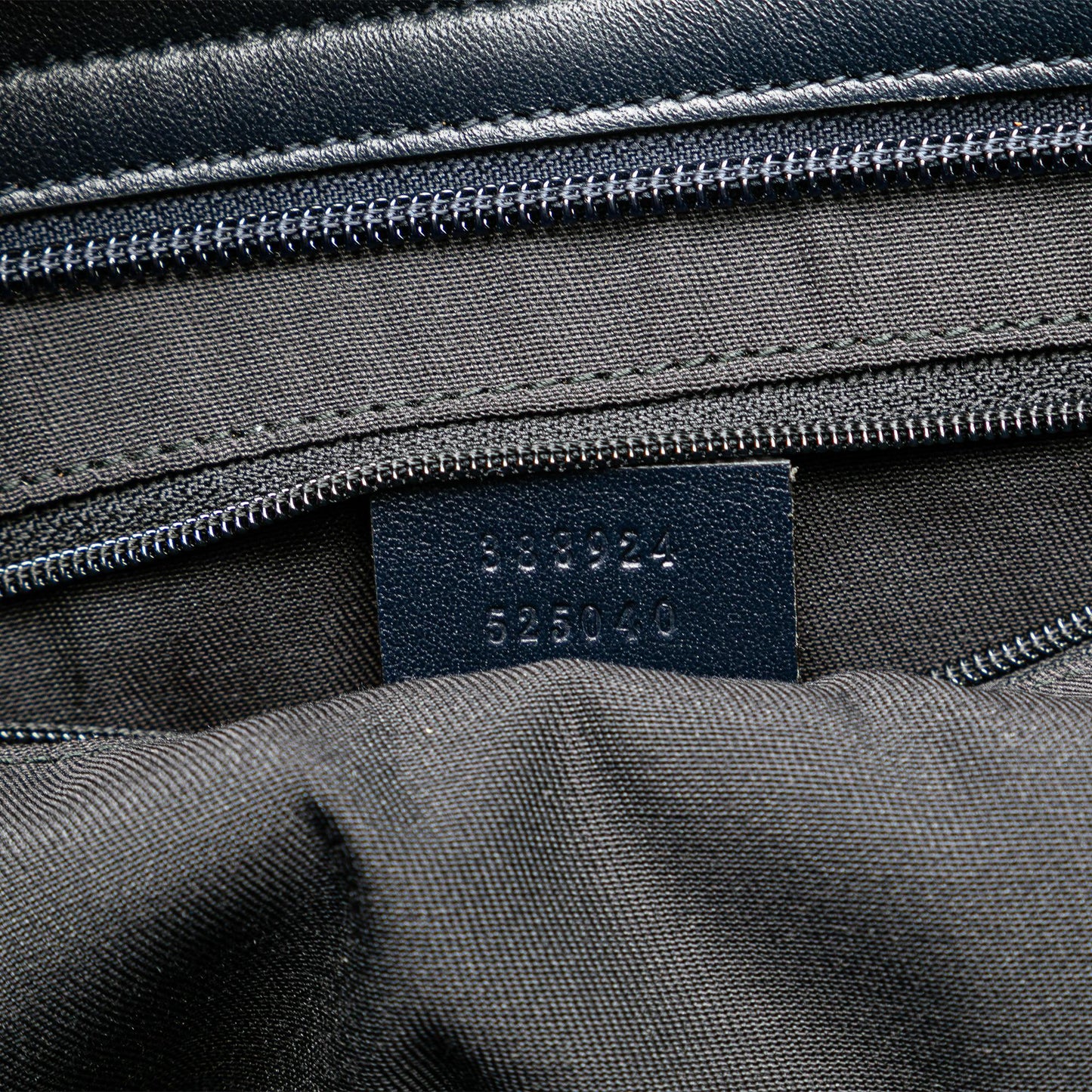 Gucci GG Supreme Crossbody (SHG-q4CPll)