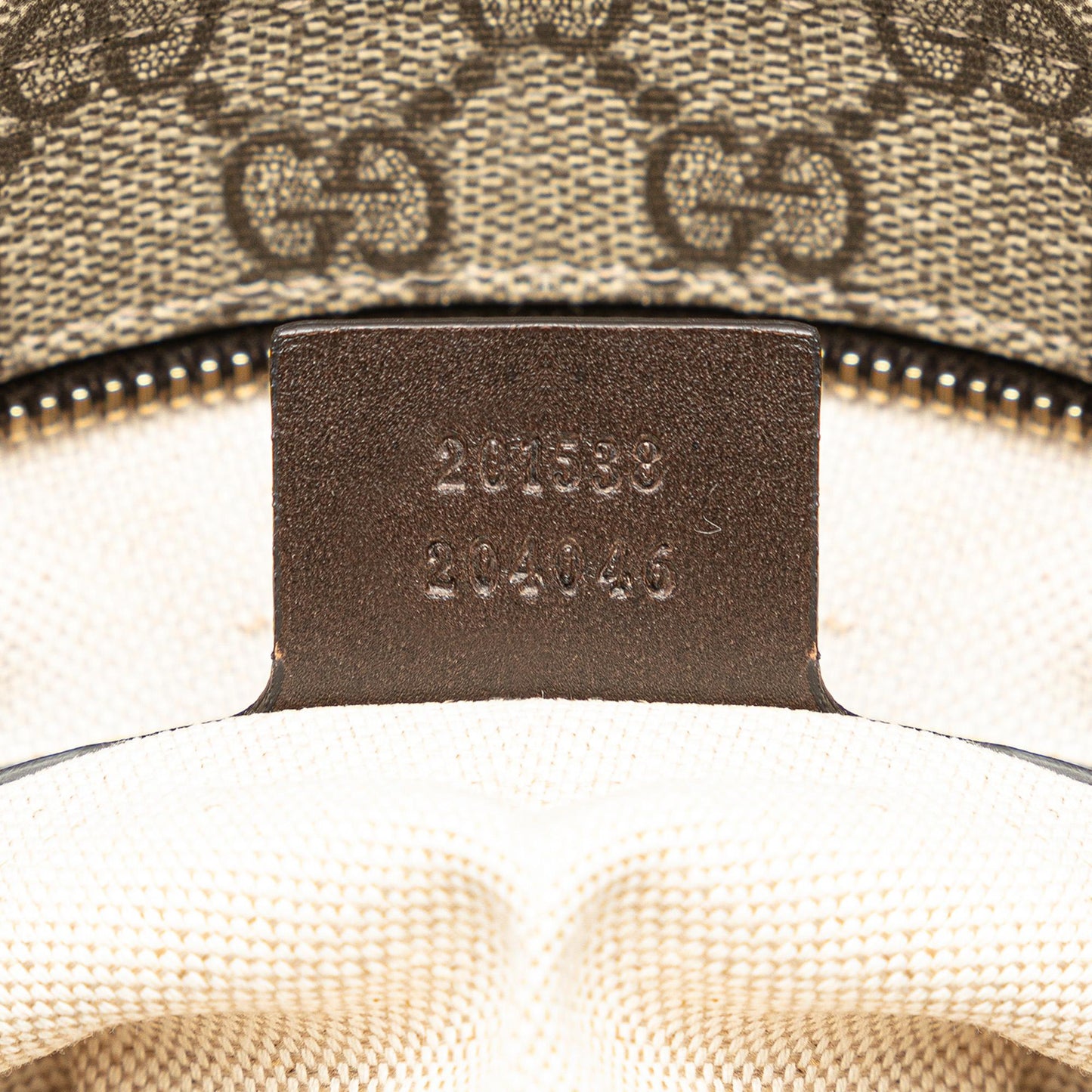 Gucci GG Supreme Crossbody (SHG-3z1cr7)