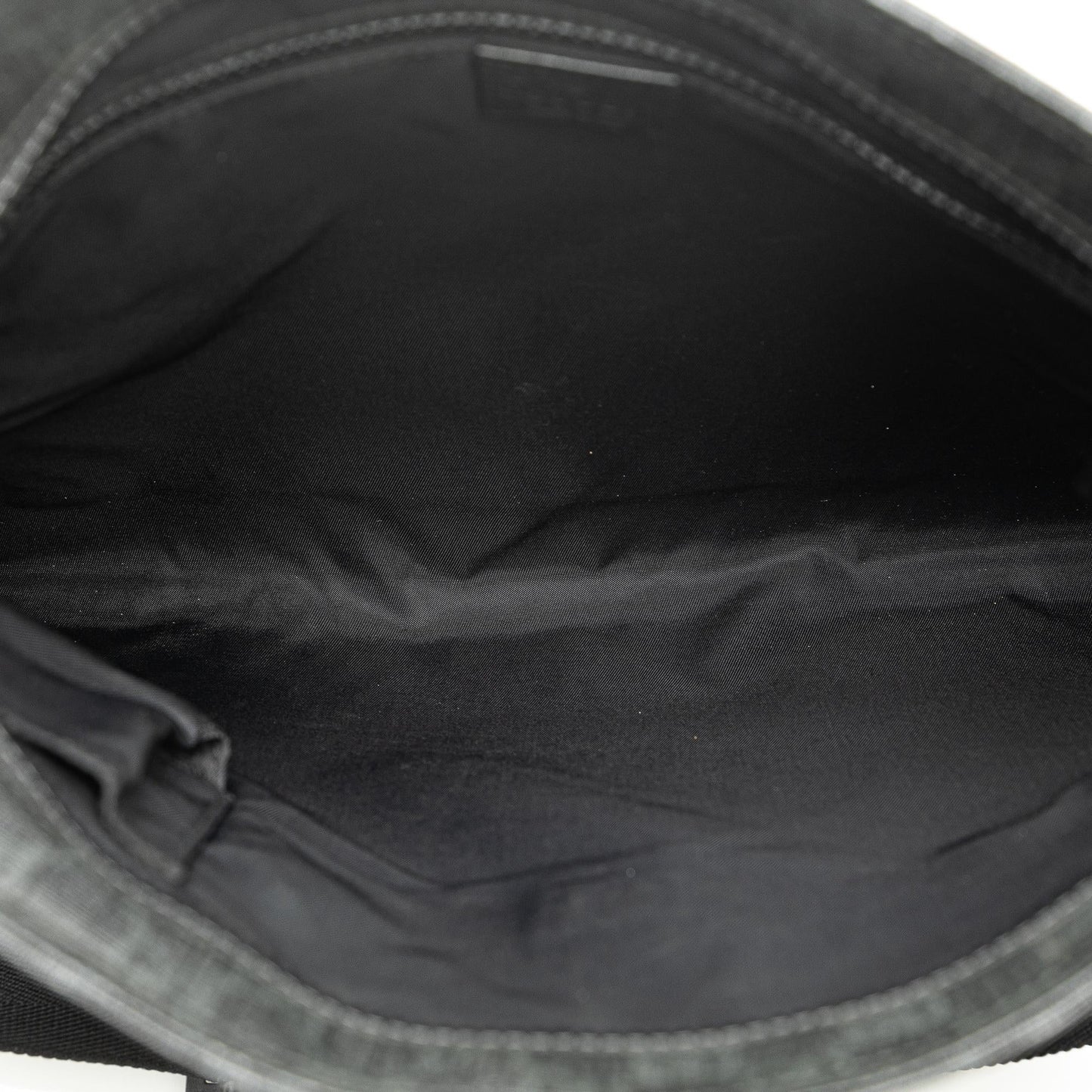 Gucci GG Supreme Crossbody (SHG-zgYyxp)
