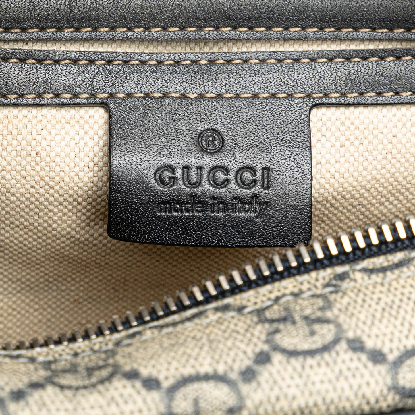 Gucci GG Supreme Crossbody