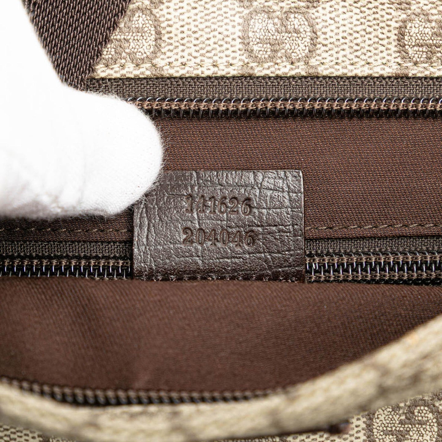 Gucci GG Supreme Crossbody