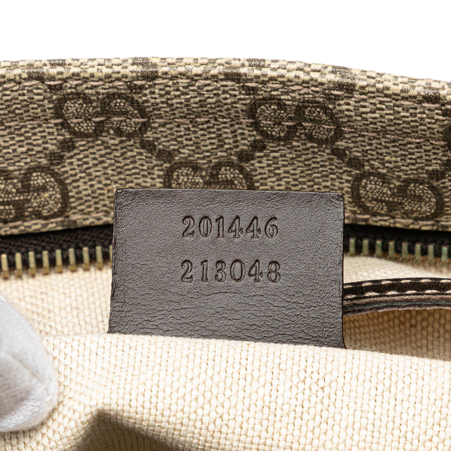Gucci GG Supreme Crossbody