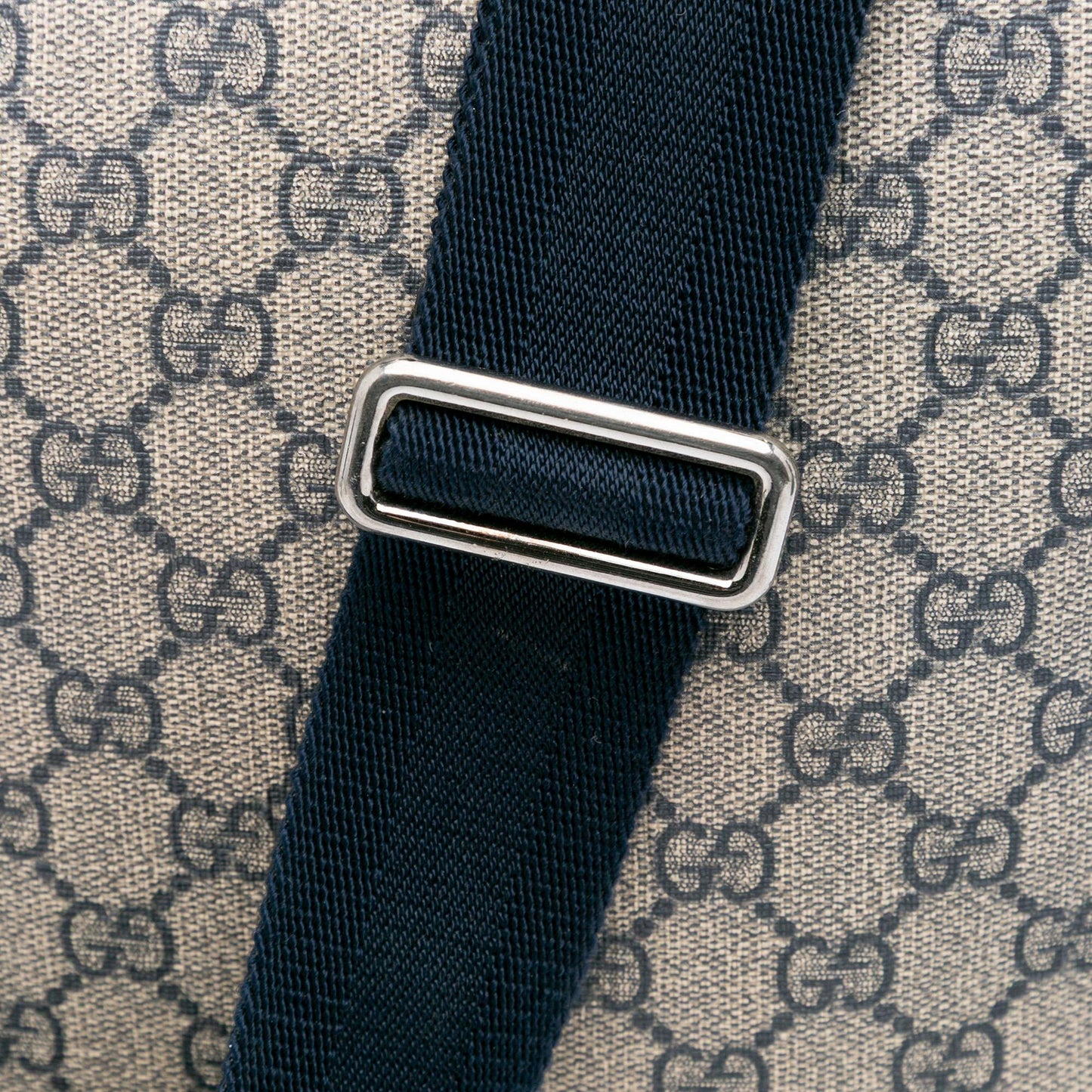 Gucci GG Supreme Crossbody