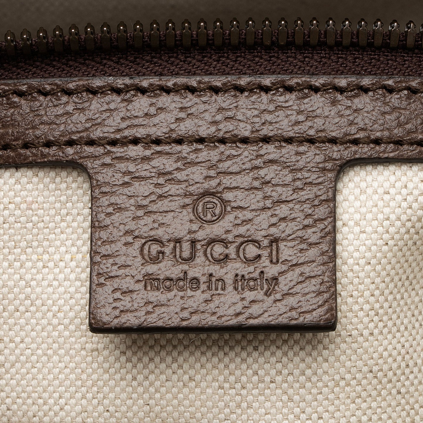 Gucci GG Supreme Savoy Medium Duffle Bag (SHF-9LeM4P)