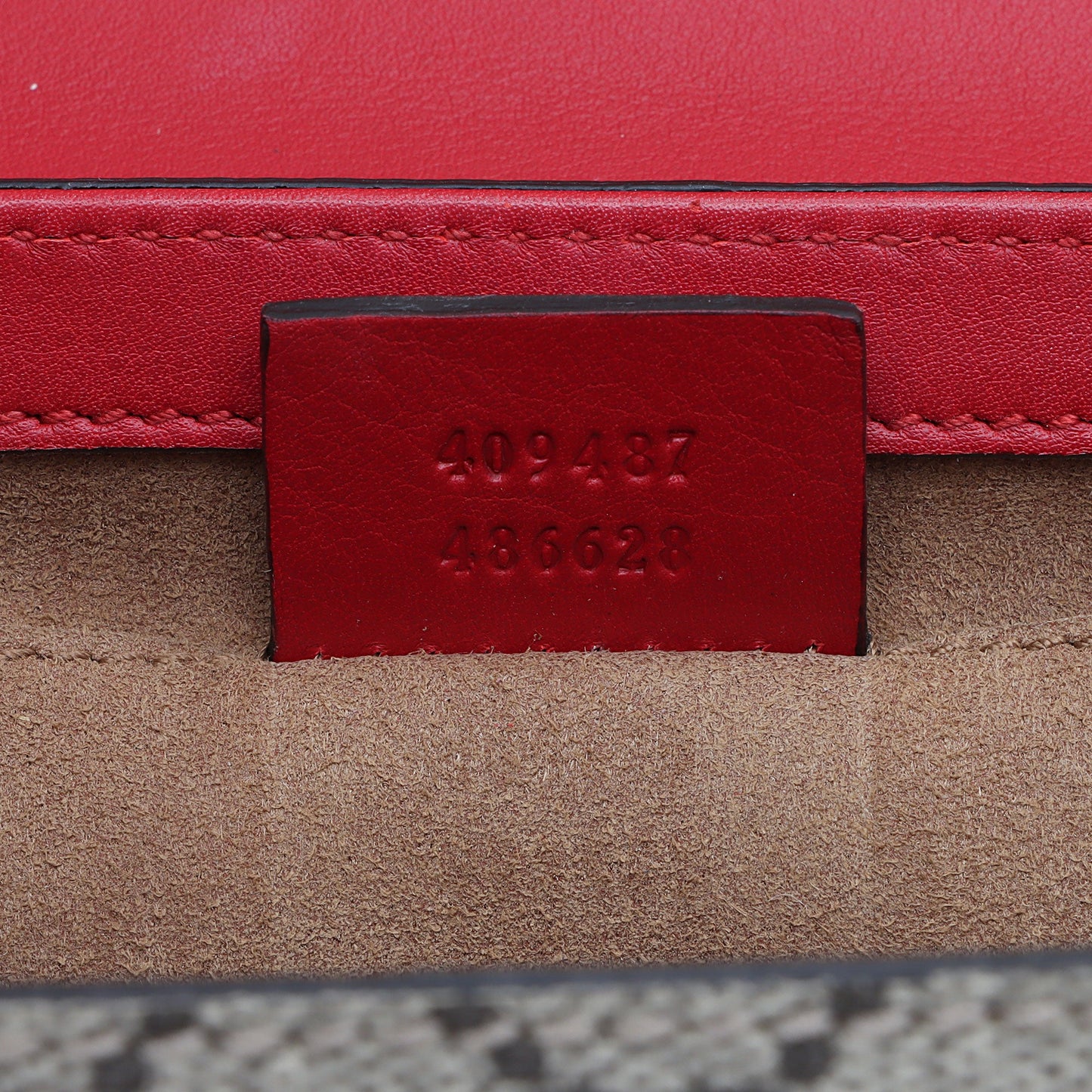 Gucci GG Supreme Small Padlock Shoulder Bag (SHF-121XFL)