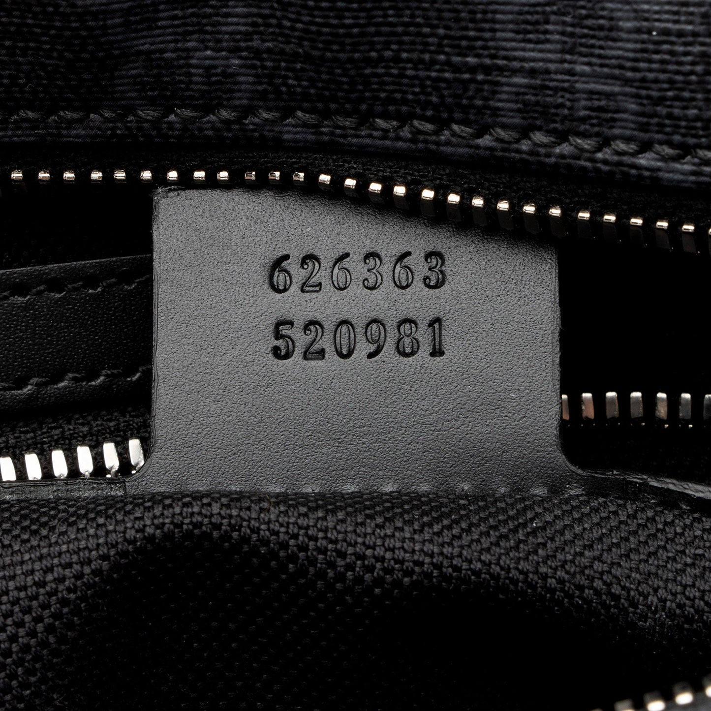 Gucci GG Supreme Square Shoulder Bag (SHF-6wuVCQ)