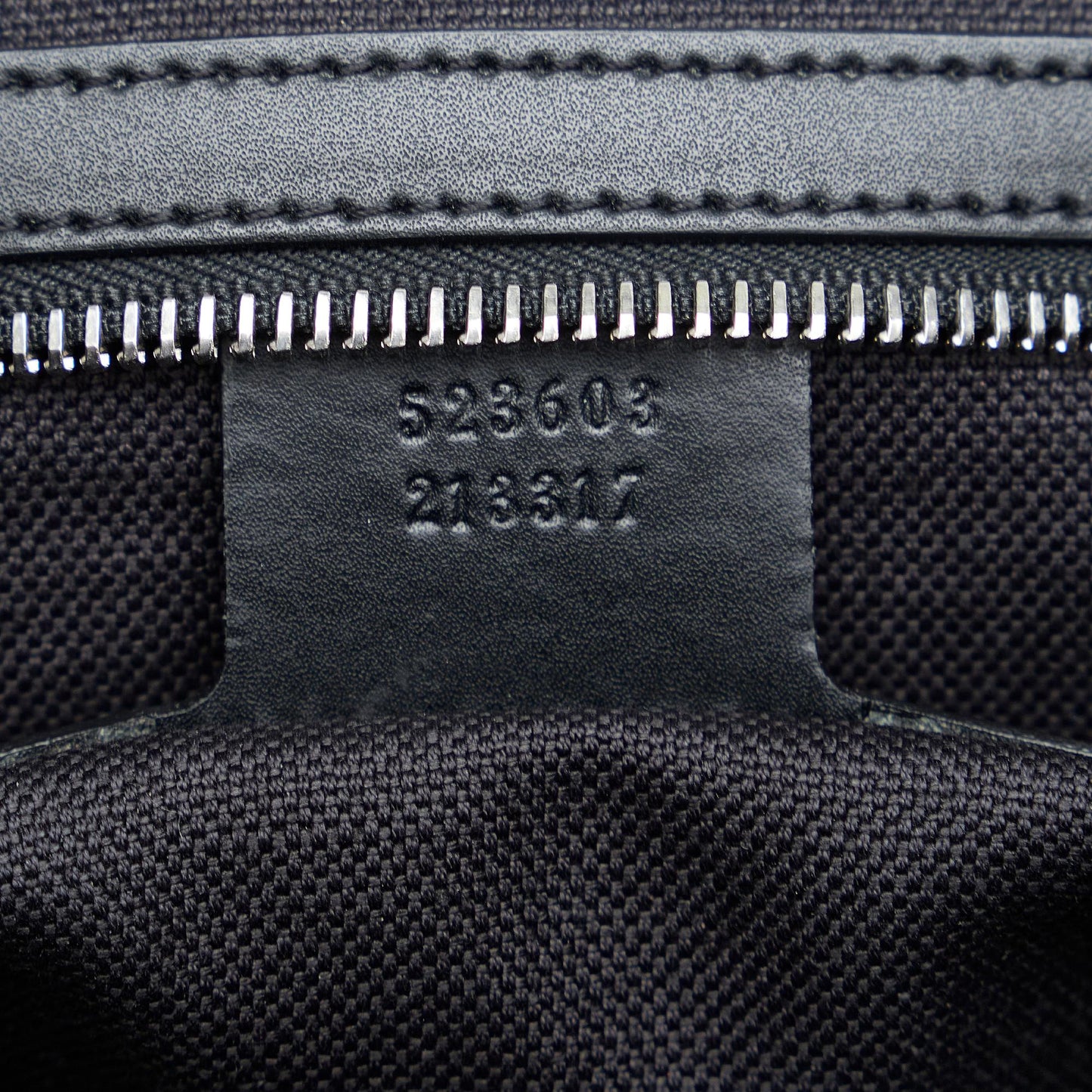 Gucci GG Supreme Web Clutch (SHG-17wQqh)