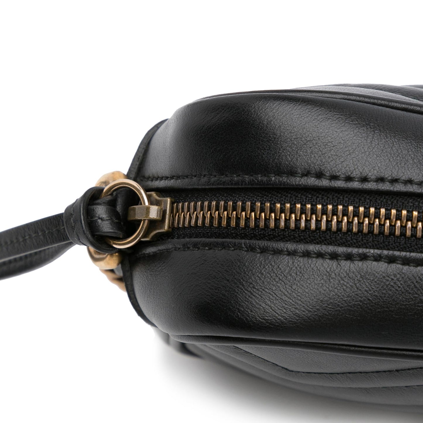 Gucci Gg Marmont Matelasse Crossbody (SHG-ix0CHC)