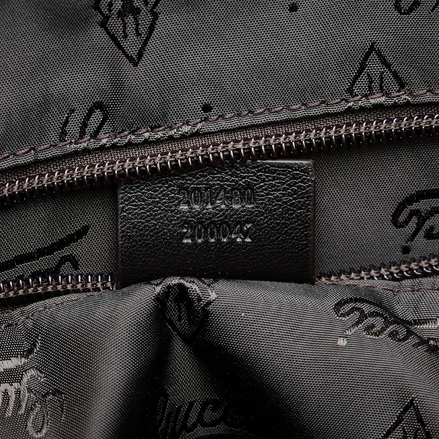 Gucci Guccissima Briefcase (SHG-pCzGtf)