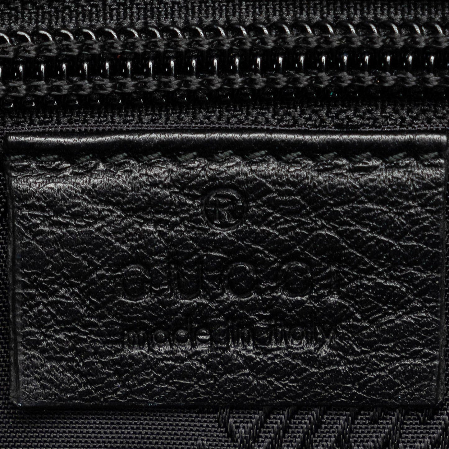 Gucci Guccissima Crossbody (SHG-KNB2JH)