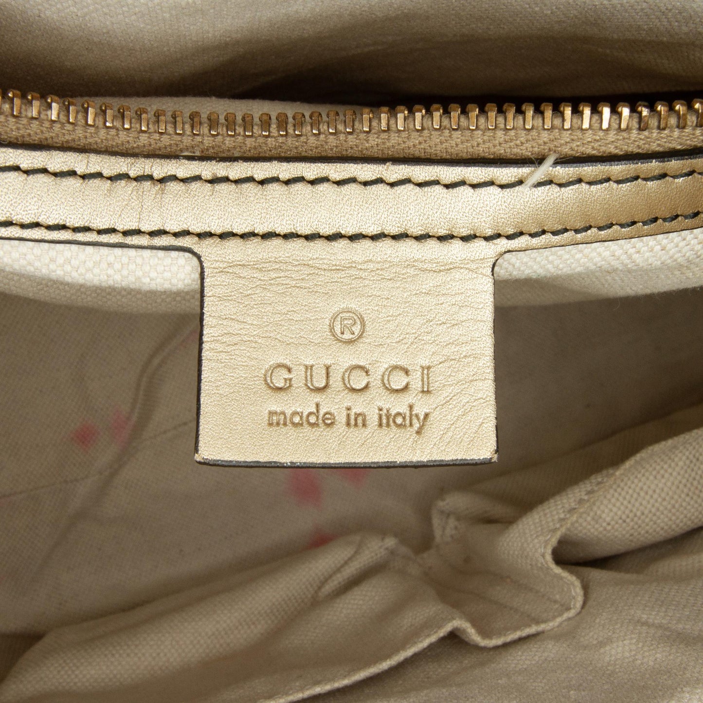 Gucci Guccissima Emily Shoulder Bag (SHG-RFwiJ3)