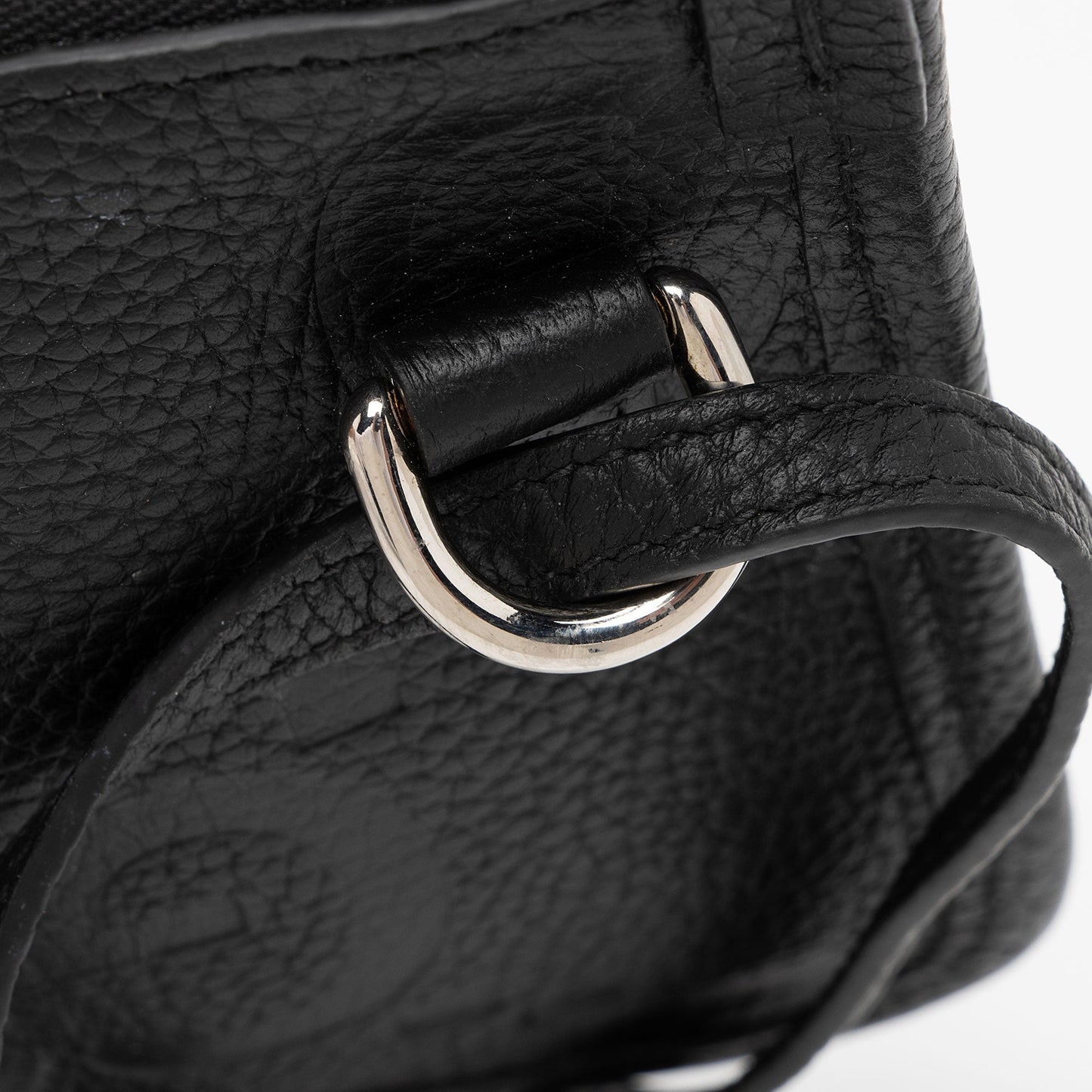 Gucci Jumbo GG Leather Pochette (SHF-uWY65R)