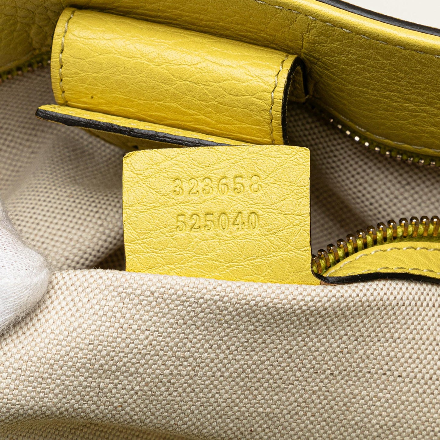 Gucci Large Calfskin Bamboo Shopper Satchel (SHG-ageQGN)