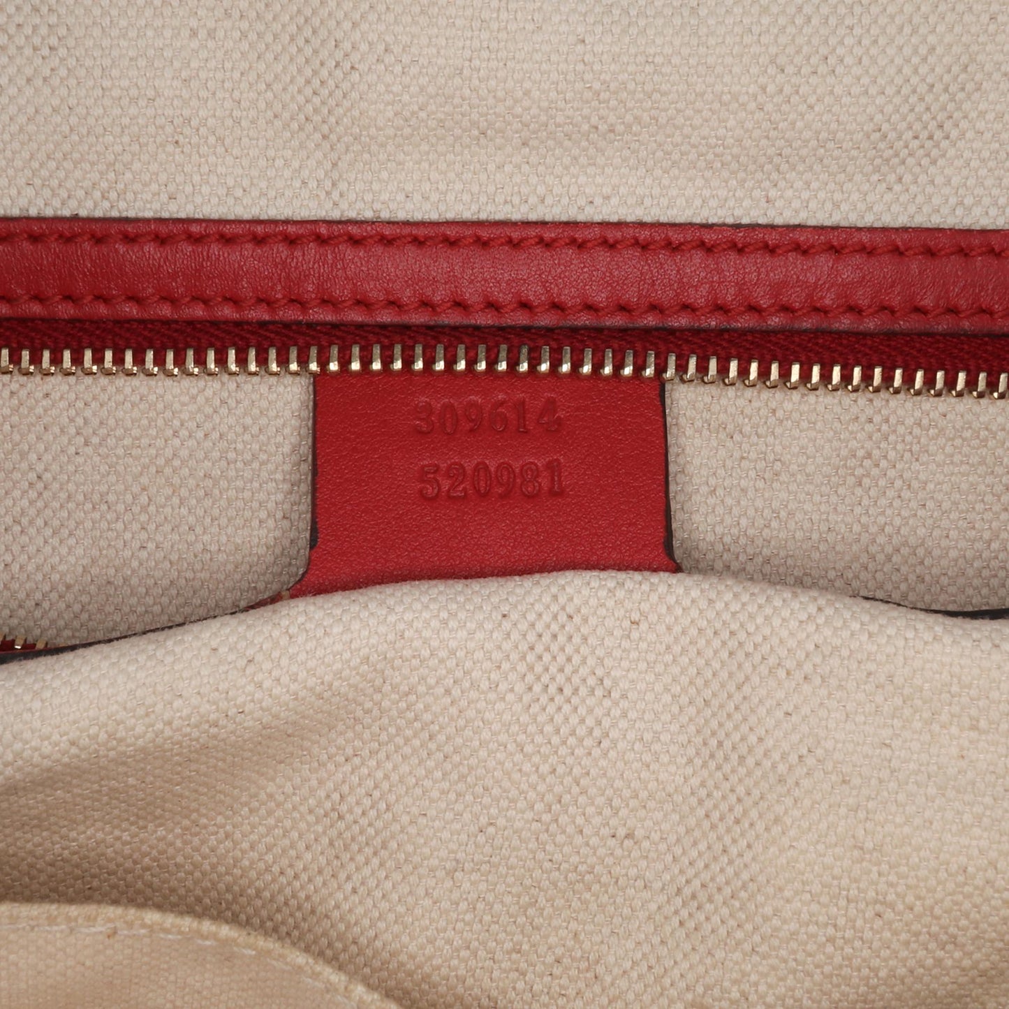 Gucci Large GG Supreme Nice Dome Satchel
