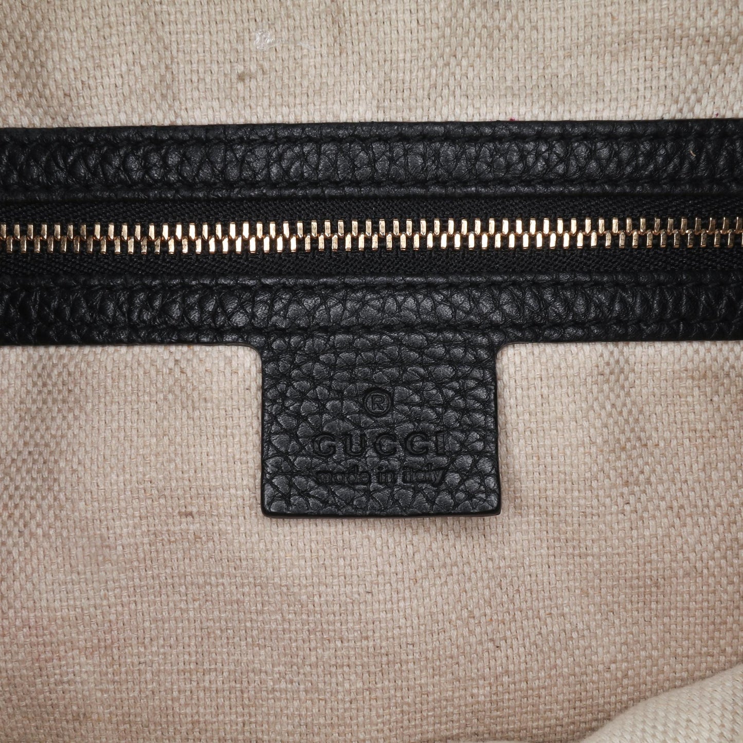 Gucci Large Pebbled Calfskin Soho Convertible Hobo