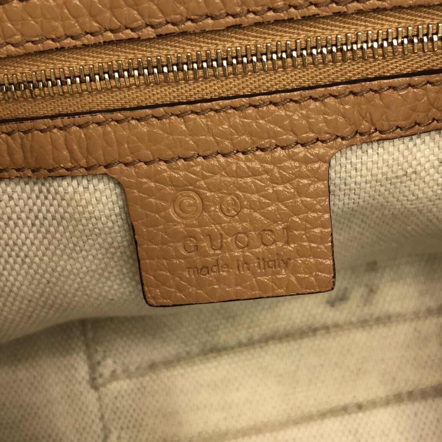 Gucci Large Soho Convertible Hobo (SHG-Lm7hrU)