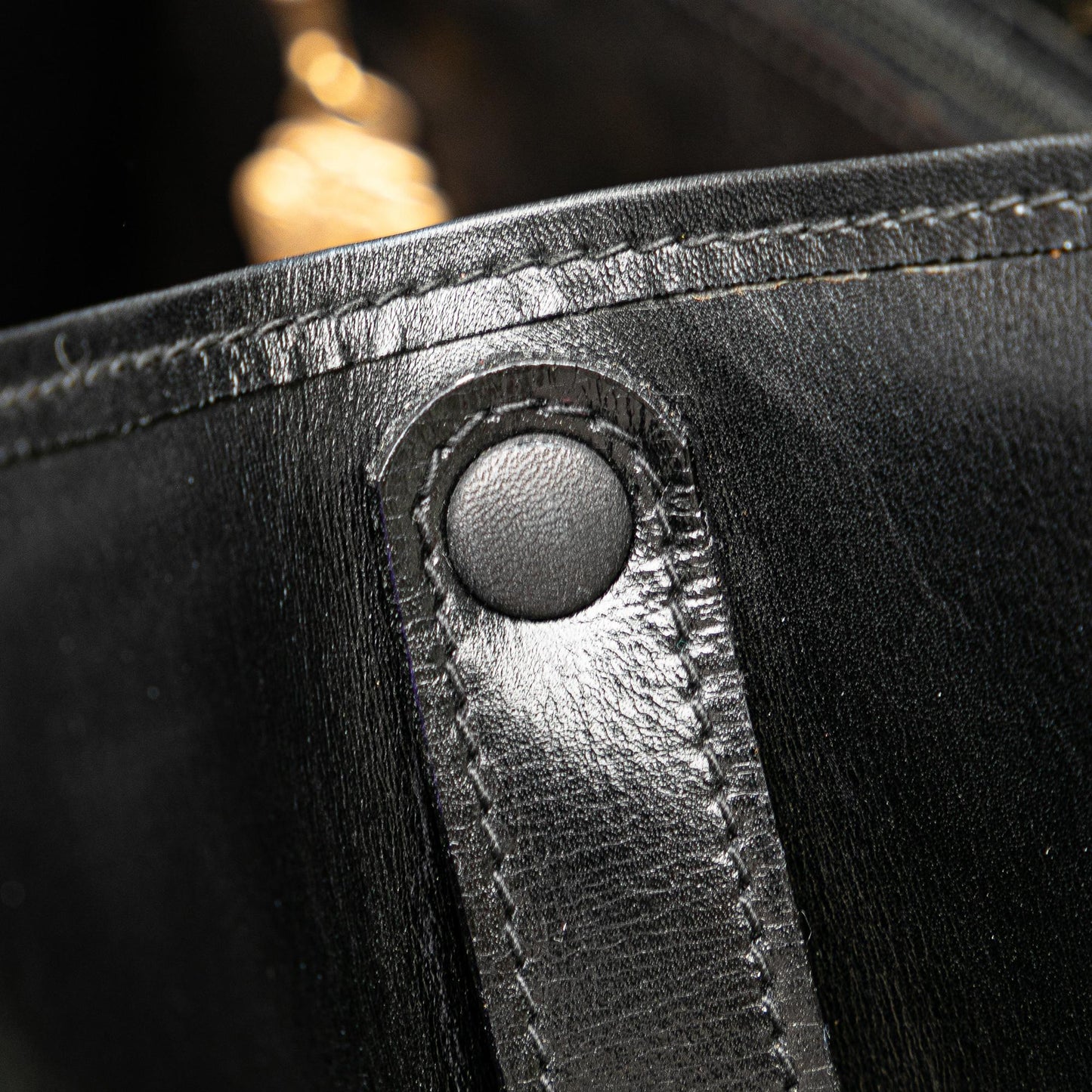 Gucci Leather 1973 Stirrup Handbag (SHG-Jxcegh)