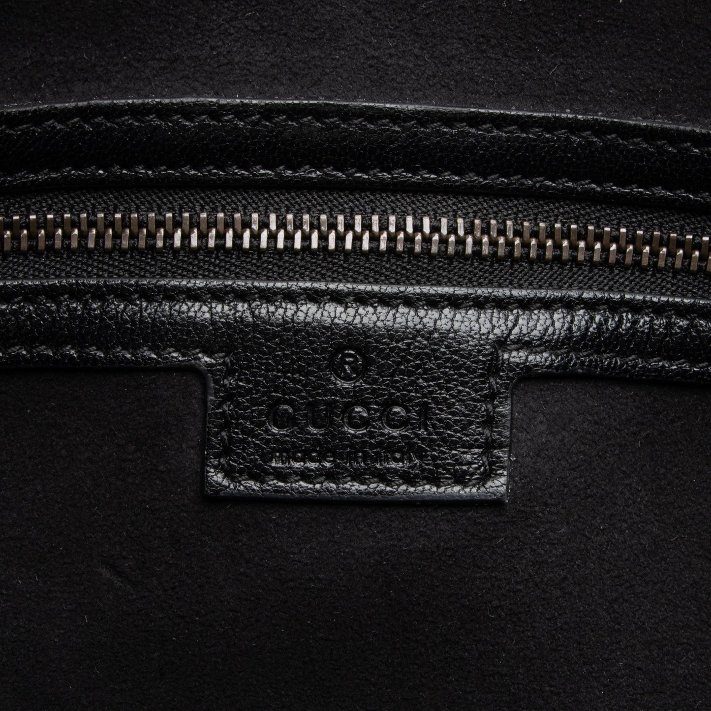 Gucci Leather Aphrodite Medium Shoulder Bag (SHF-YuLy0F)