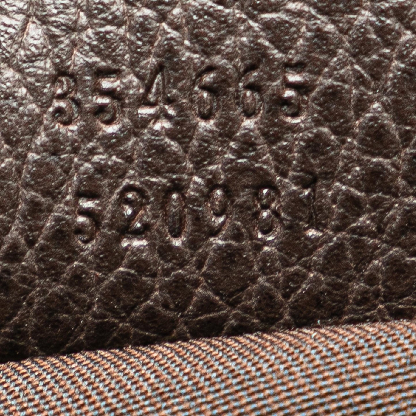 Gucci Leather Bamboo Tassel Tote (SHG-JdskXP)