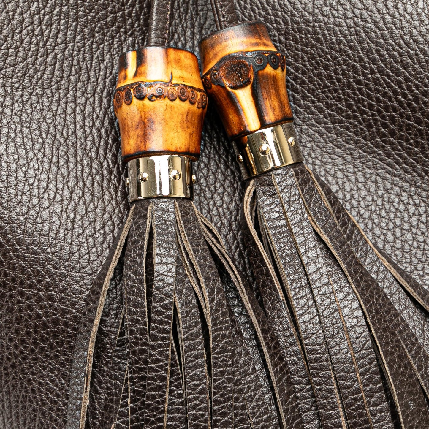 Gucci Leather Bamboo Tassel Tote (SHG-JdskXP)