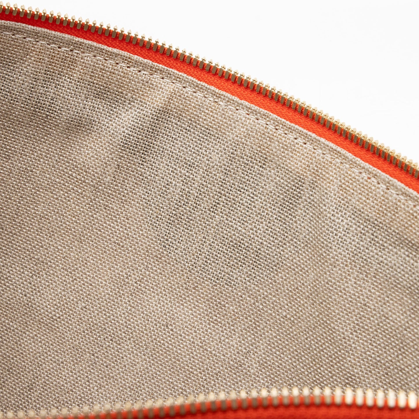 Gucci Leather Bamboo Tassel Zip Clutch (SHF-aWlLLC)