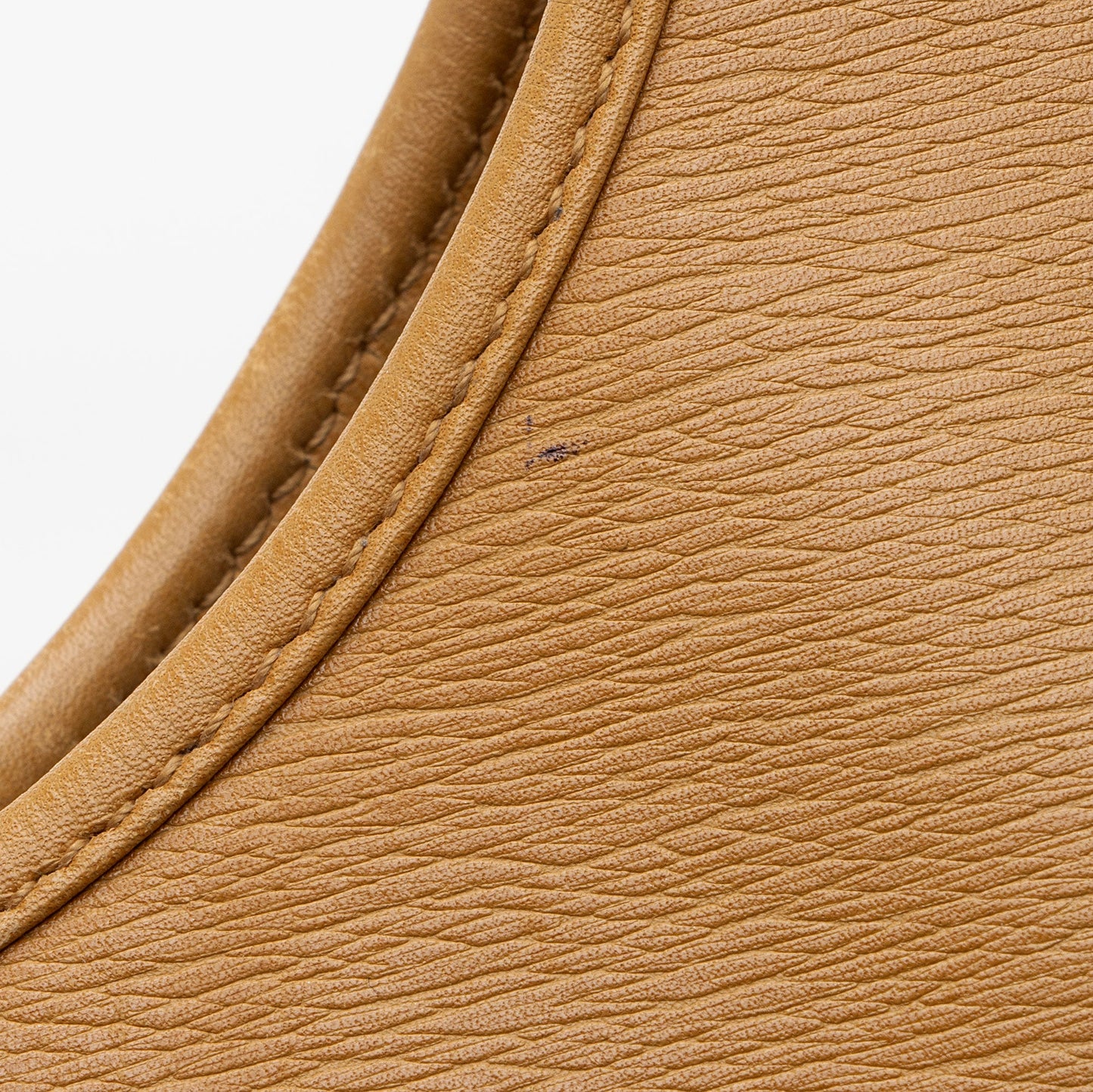 Gucci Leather Bardot Shoulder Bag (SHF-nRwIbo)