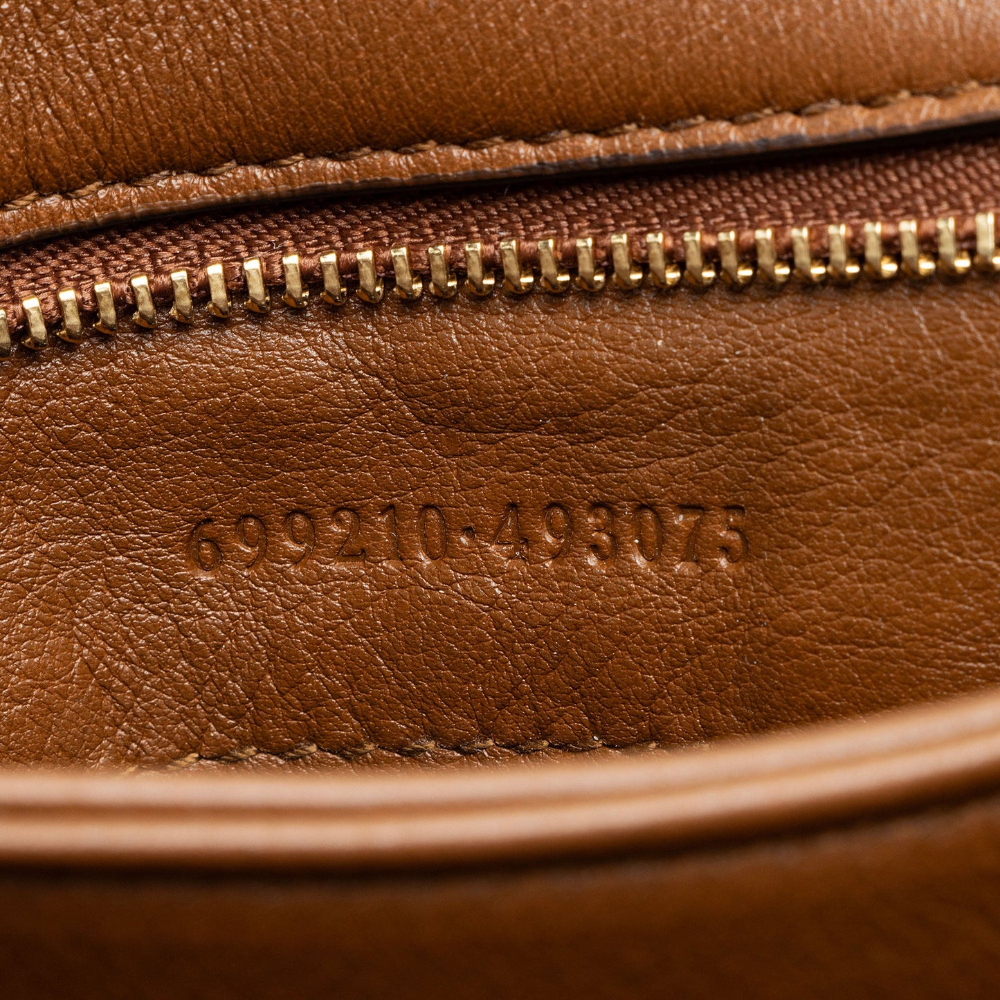 Gucci Leather Blondie Medium Shoulder Bag