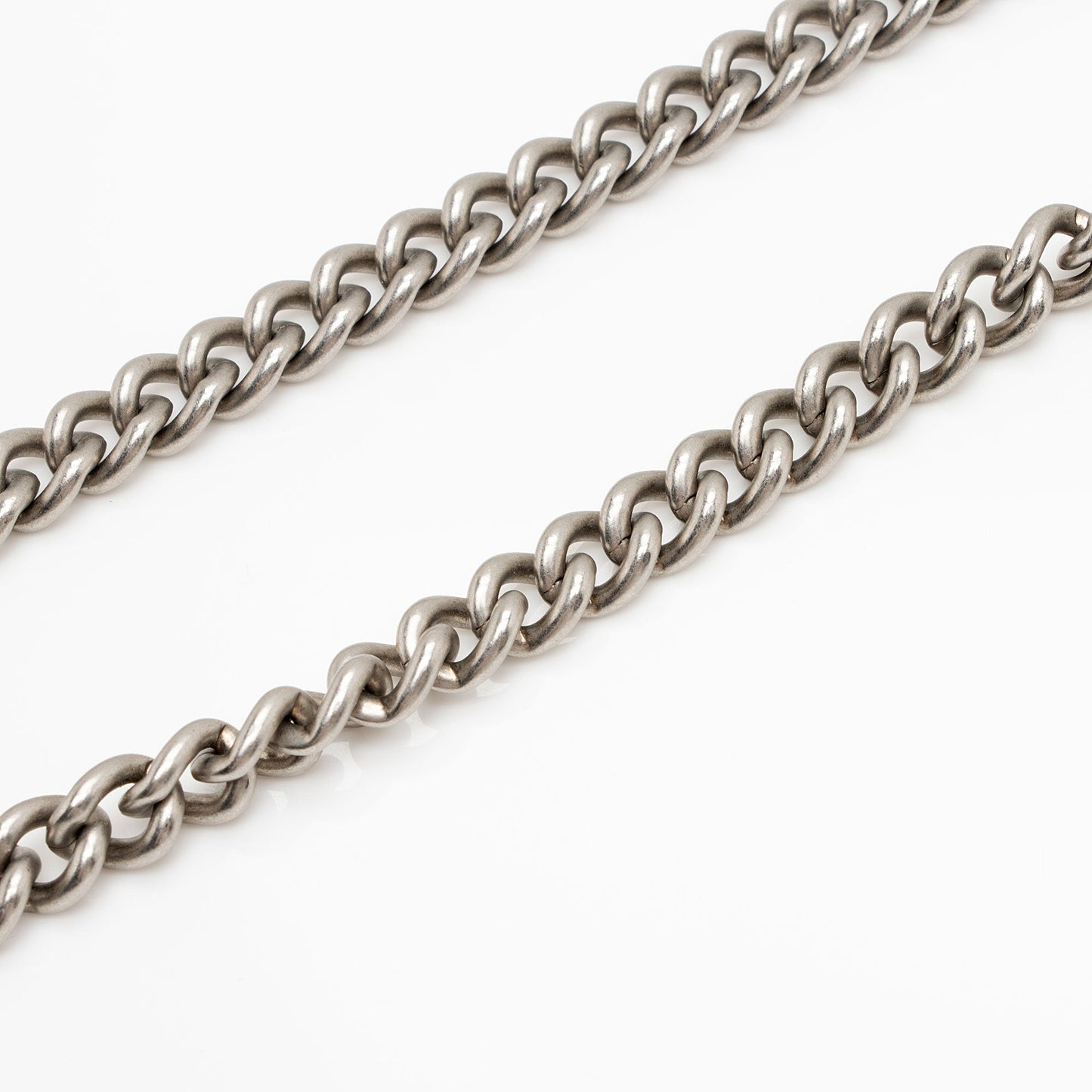 Gucci Leather Crystal Dionysus Chain Wallet (SHF-npRmI3)