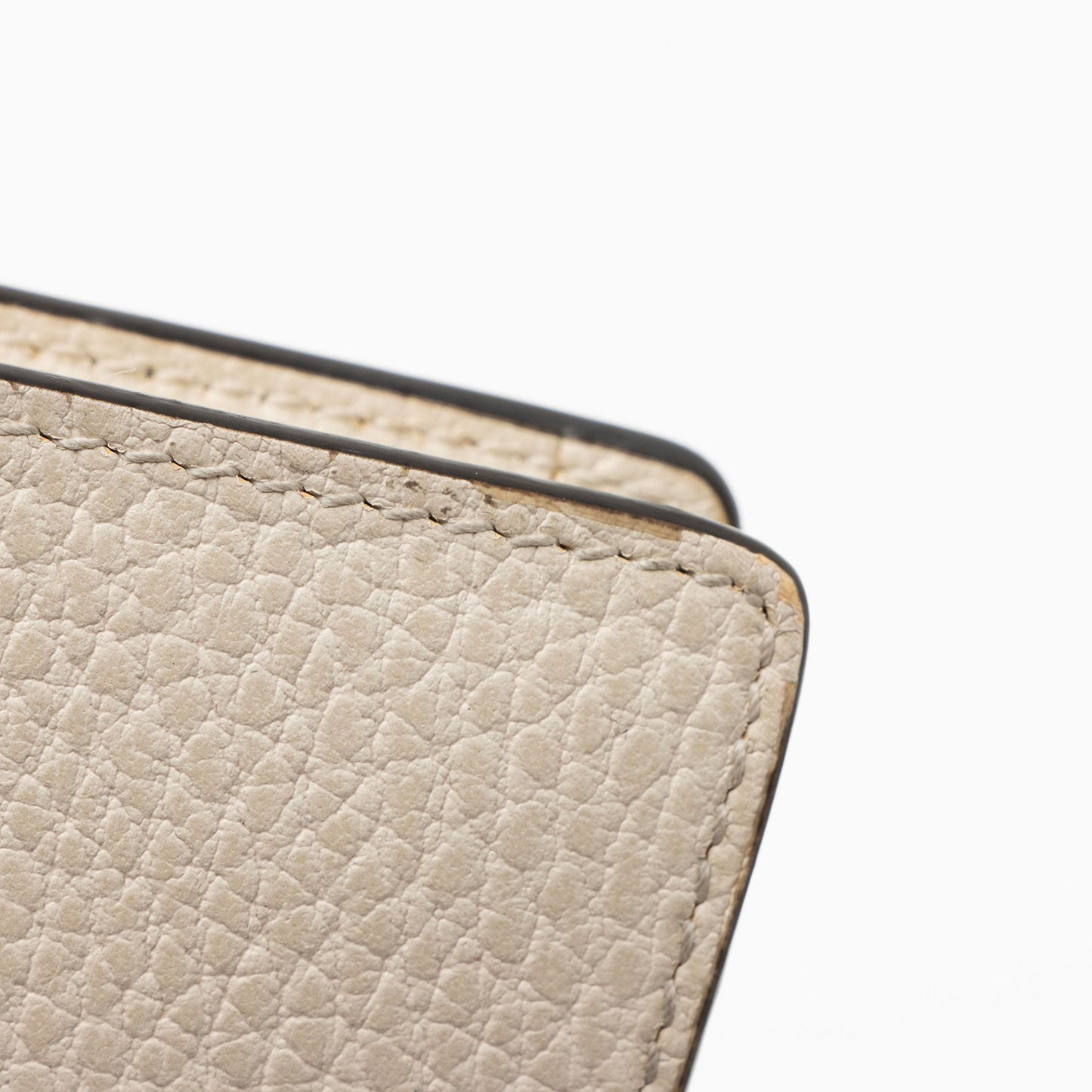 Gucci Leather Dionysus Super Mini Bag