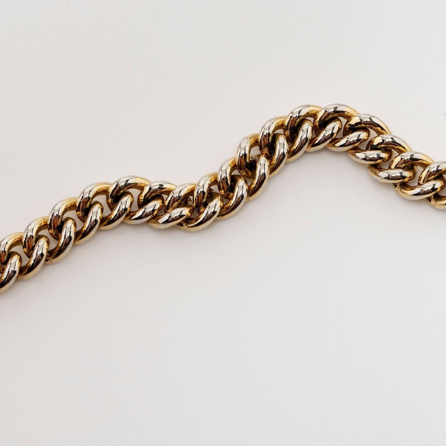 Gucci Leather GG Marmont Mini Chain Bag (SHF-bvCAjP)