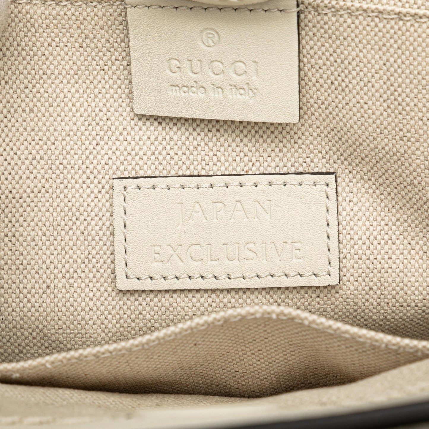 Gucci Leather GG Ribbon Satchel (SHG-nYfnJ2)