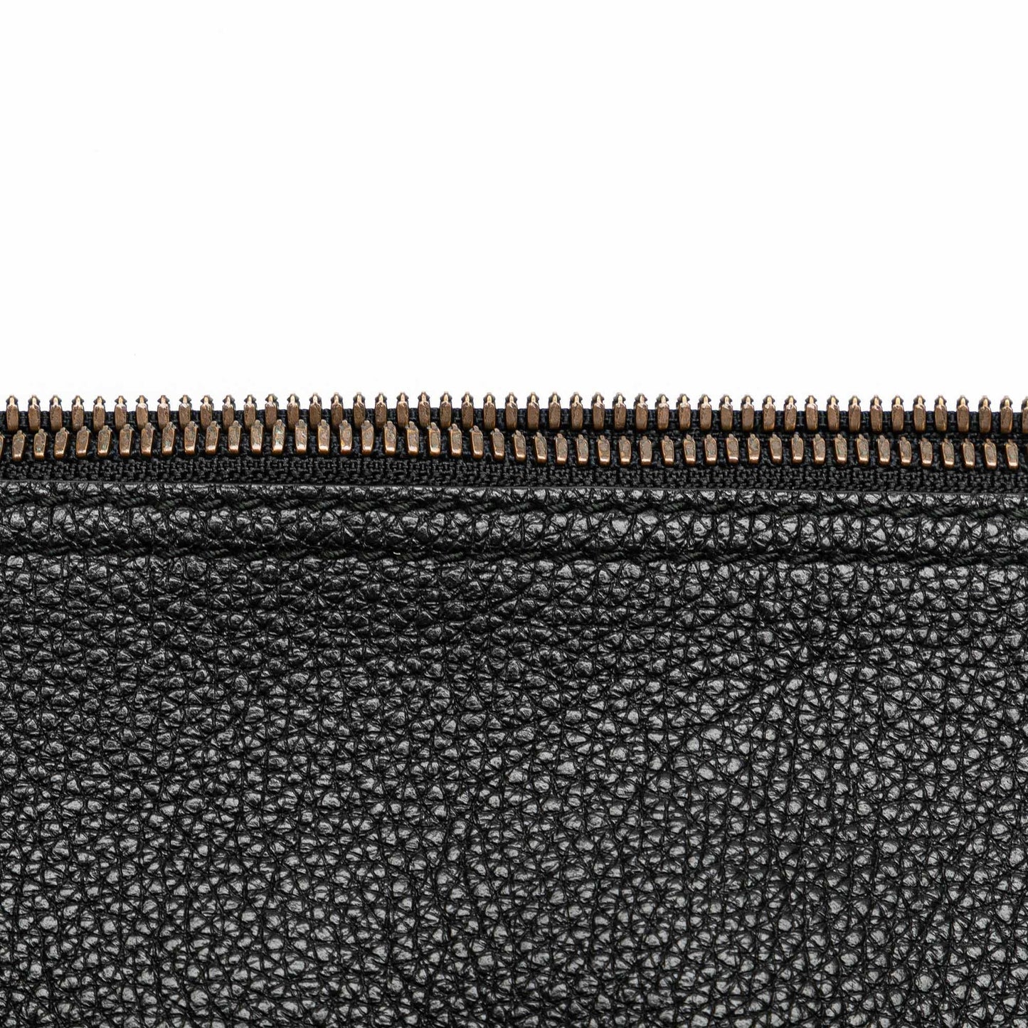 Gucci Leather Gucci Logo Clutch Bag (SHG-0B9RCU)